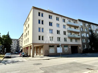 Mieszkania na wynajem, 3-pokojowe, Košice-Staré Mesto · €1200