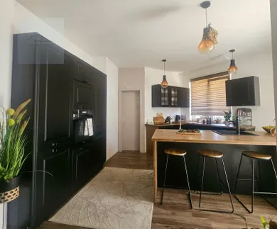 Na predaj dom, 480 m², Zbehy