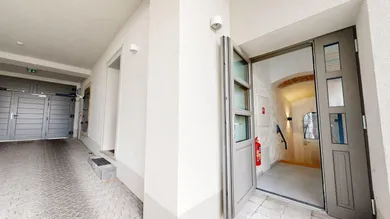 Na prenájom komerčné, 18 m², Trnava, Kapitulská