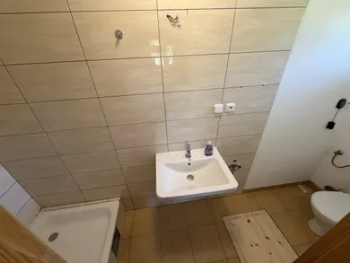 Na predaj pozemok, Modra