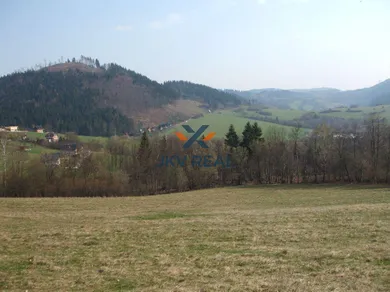 Na predaj pozemok, Lysica