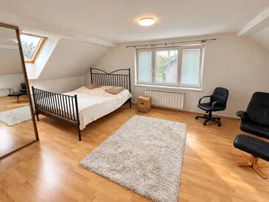Na predaj dom, 424 m², Martin, Hollého