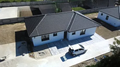 Domy na sprzedaż, Veľký Biel · €339 000