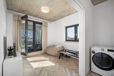 Na predaj 6-izbový dom, 168 m²