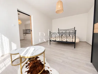 Na prenájom 1-izbový byt, 38 m², Lučenec, -