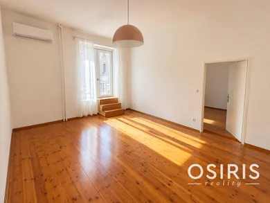 Na prenájom 2-izbový byt, 62 m², Bratislava-Staré Mesto, Gunduličova 3