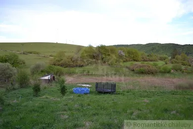 Na predaj pozemok, Brusnica