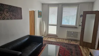 Na prenájom byt v Bratislava-Rača · €990 · Čiastočná rekonštrukcia
