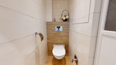 Na predaj 3-izbový byt, 69 m², Bratislava-Petržalka, Lietavská