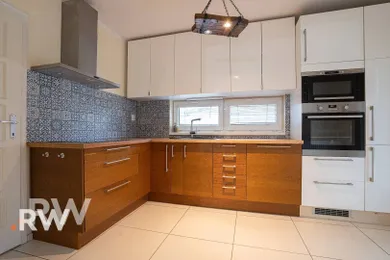 Domy na predaj 4-izbový, Dunajská Lužná · €359 900