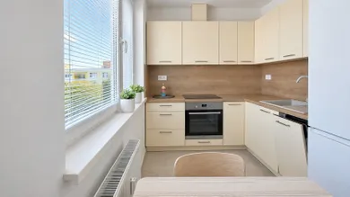 Na prenájom 2-izbový byt, 50 m², Poprad, 29. augusta