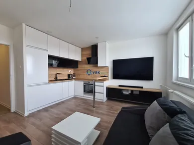 Mieszkania na sprzedaż, 2-pokojowe, Košice-Sídlisko KVP · €215 000