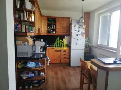 Na predaj 2-izbový byt, 66 m², Kysucké Nové Mesto, Clementisova