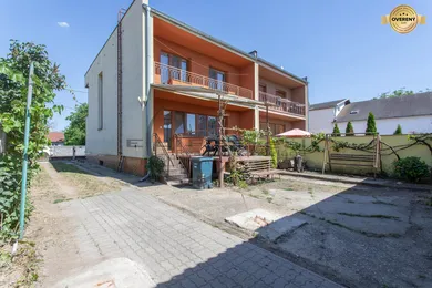 Na predaj 4-izbový dom, 140 m², Vysoká pri Morave, Záhradná