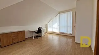 Na prenájom 5-izbový byt, 255 m², Bratislava-Staré Mesto, Leškova