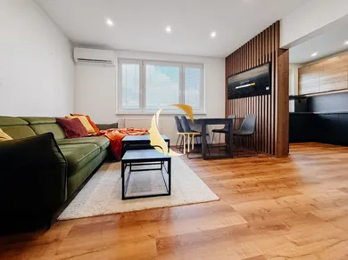 Mieszkania na sprzedaż, 4-pokojowe, Bratislava-Petržalka · €355 000
