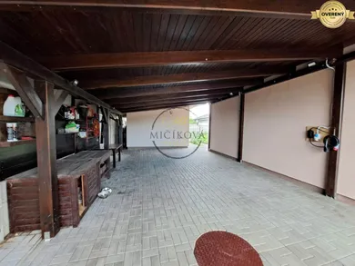 Na predaj 4-izbový dom, Oponice