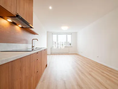 Na predaj 3-izbový byt, 60 m², Nitra