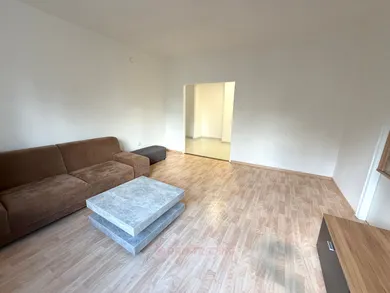 Na predaj 2-izbový byt, 63 m², Bratislava-Ružinov, Miletičova
