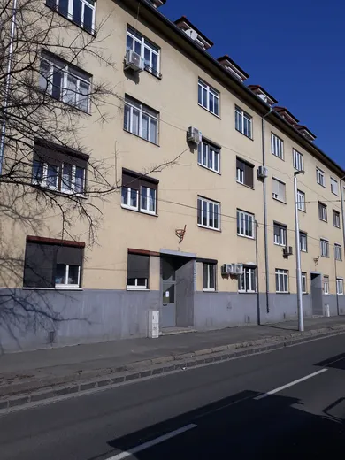 Квартири на продаж, 3-кімнатні, Bratislava-Nové Mesto · €287 900