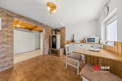 Na predaj rekreačný dom, 60 m², Bratislava-Rusovce, Kovácsova