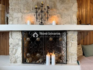 Domy na sprzedaż, 5-pokojowe, Piešťany · €260 000