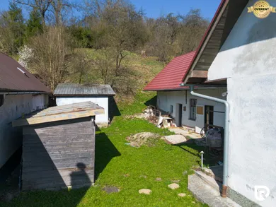 Na predaj pozemok, 130 m², Dolná Poruba