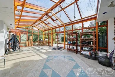 Na predaj 7-izbový dom, 934 m², Lehnice