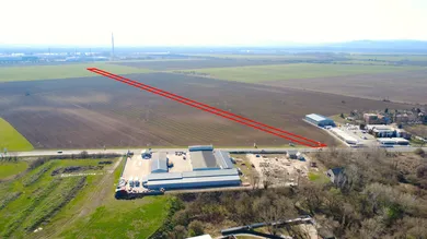 Na predaj pozemok, 233 m², Štúrovo, Železničný Rad