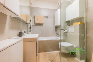 Na predaj 3-izbový byt, 92 m², Trenčín, J. Zemana