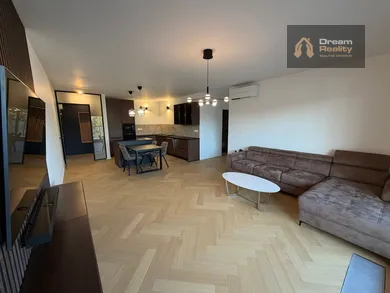Mieszkania na sprzedaż, 3-pokojowe, Žilina · €360 000