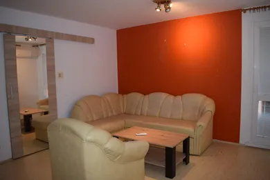 Mieszkania na wynajem, 3-pokojowe, Trnava · €850
