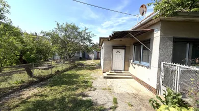 Na predaj dom, 80 m², Golianovo