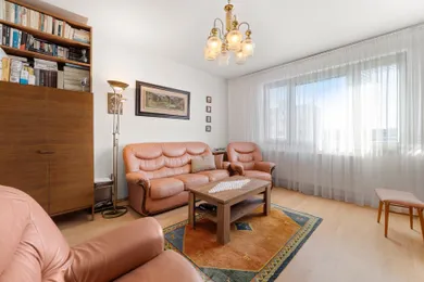 Na predaj 4-izbový byt, 82 m², Bratislava-Petržalka, Belinského