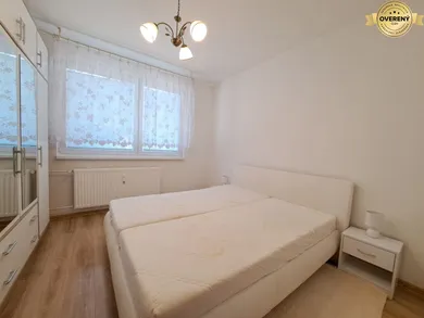 Na prenájom 2-izbový byt, 50 m², Poprad, Dostojevského ulica