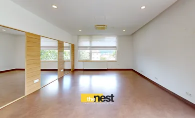 Na prenájom komerčné, 141 m², Banská Bystrica, Komenského