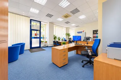 Na prenájom komerčné, 140 m², Bratislava-Ružinov, Košická