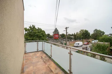 Na predaj 4-izbový byt, 103 m², Bratislava-Vajnory, Šaldova