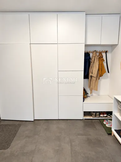 Na predaj 3-izbový byt, 72 m², Banská Bystrica