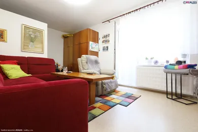 Na predaj 2-izbový byt, 67 m², Bánovce nad Bebravou, Vystrkov