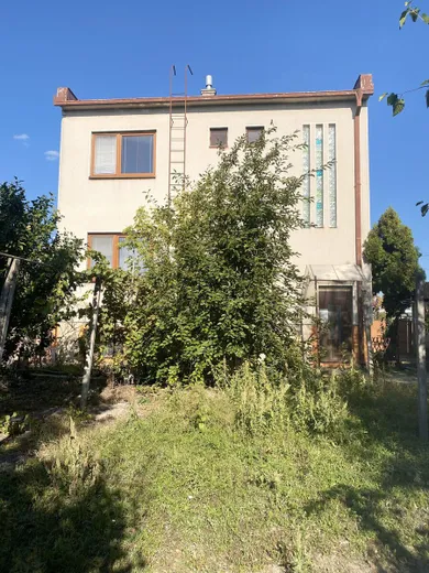 Na predaj dom, 180 m², Veľký Meder, Jahodová