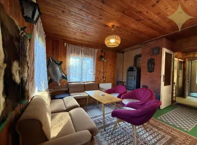 Na predaj rekreačný dom, 57 m², Vyhne