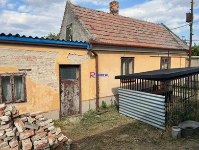 Na predaj 4-izbový dom, 141 m², Dvory nad Žitavou, Mostná