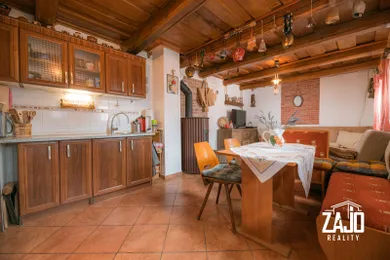 Na predaj 2-izbový rekreačný dom, 261 m², Motešice, Peťovka