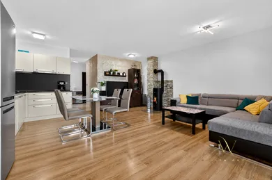 Na predaj 4-izbový dom, 80 m², Hviezdoslavov