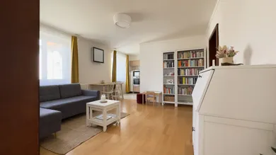 Byty na prenájom 3-izbový, Trnava · €900