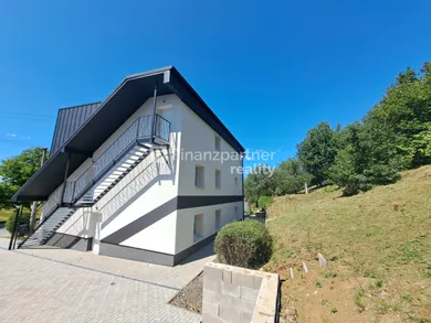 Na predaj 4-izbový byt, 100 m², Jasenov