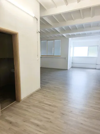 Na prenájom 1-izbový byt, 57 m², Bratislava-Nové Mesto