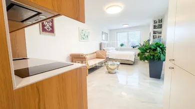 Na predaj 1-izbový byt, 32 m², Senec