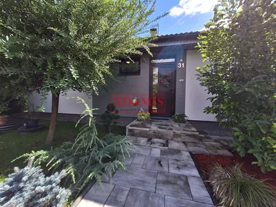 Domy na sprzedaż, Košice-Krásna · €419 000